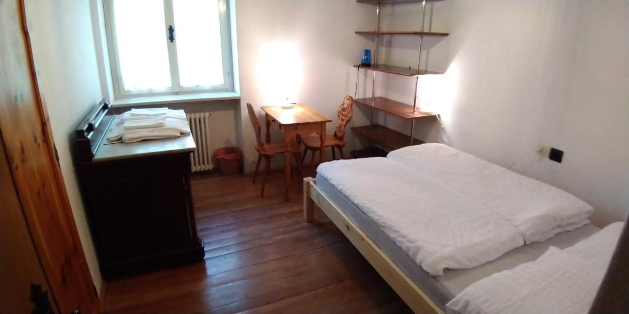B&B Villa Dolomites Hut St. Vigil Zimmer foto